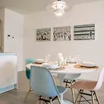 Nieuw Vlakbij Het Met Terras En Privégarage Appartamento