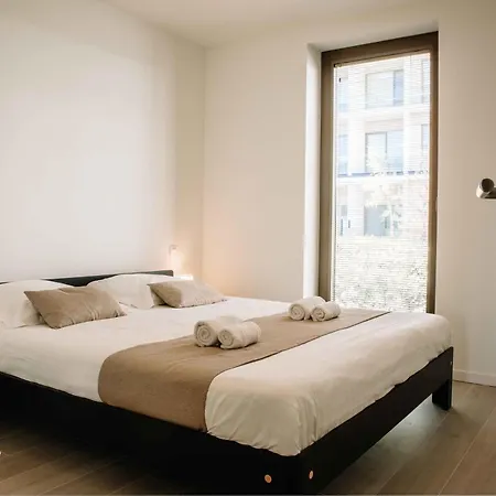 Apartamento Nieuw Vlakbij Het Met Terras En Privégarage *