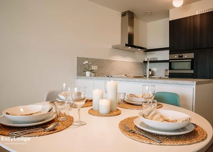 Marie - Nieuw Vlakbij Het Met Terras En Privegarage * 奥斯滕德