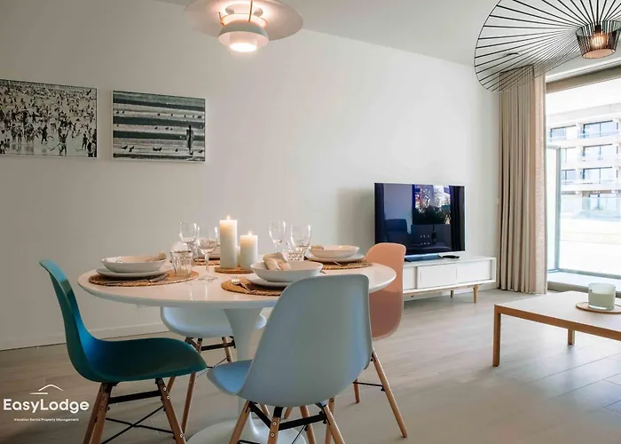 Apartment Marie - Nieuw Vlakbij Het Met Terras En Privegarage Ostend